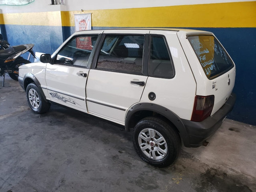 Imagem 7 de 15 de Fiat / Uno Mille Way Economy / 2013