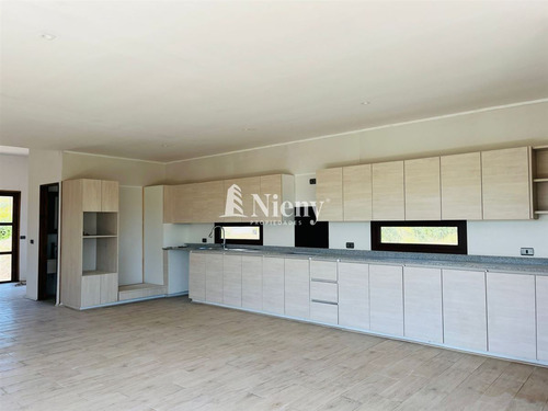 Casa En Arriendo De 3 Dorm. En Quintero