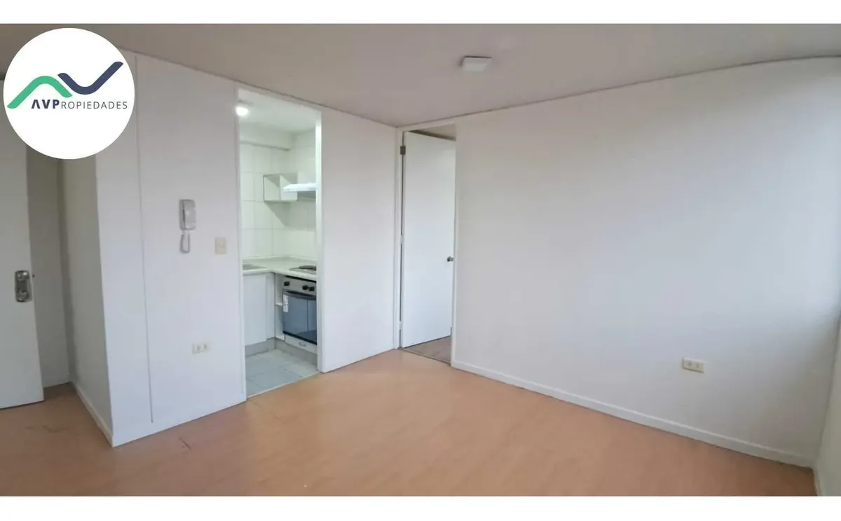 Imagen 3 de 18 de Arriendo Depto 2204 De 1d En Metro Santa Isabel (172769)