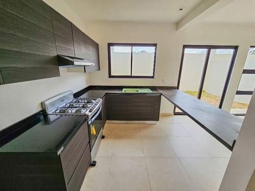 Casa · 3 Recámaras · Open Grill · Polígono Sur · Grand Stellaris
