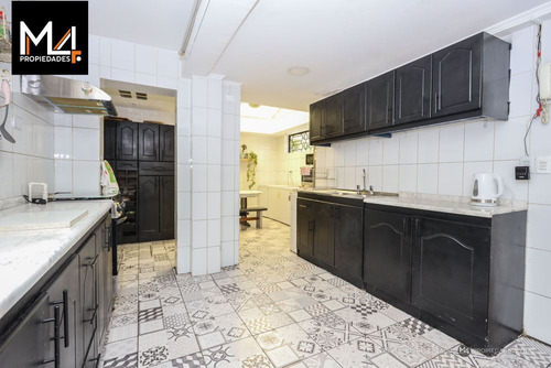 Casa En Venta En Las Condes 3 Dormi, Mas Servicio Y Estar