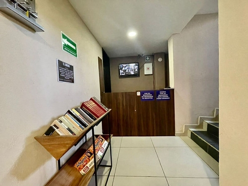 Edificio En Venta, Villas De La Hacienda, 594 Mts