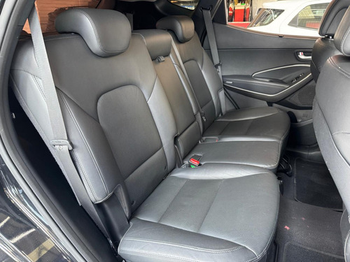 Hyundai Santa Fe Santa Fe GLS 3.3L V6 4x4 (Aut) 7L