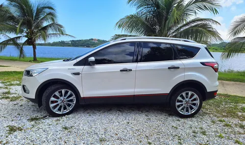 Ford Escape 2.0 Titanium