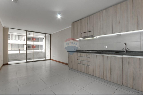 Moderno Departamento En El Corazón De Santiago