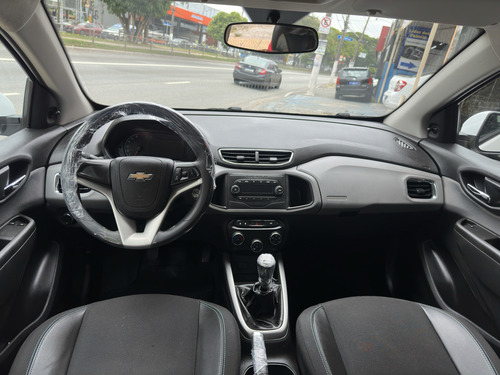 Chevrolet Onix 1.0 MPFI LT 8V FLEX 4P MANUAL
