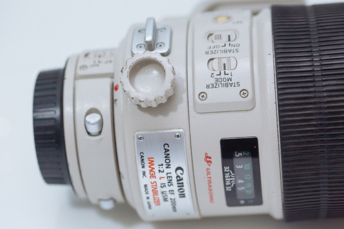 Imagem 4 de 10 de Lente Canon 200 F2 L Is