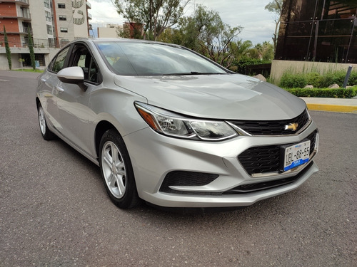 Imagen 4 de 14 de Chevrolet Cruze 2018 1.4 Ls At
