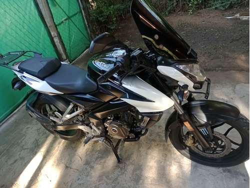 Bajaj Rouser Ns 200