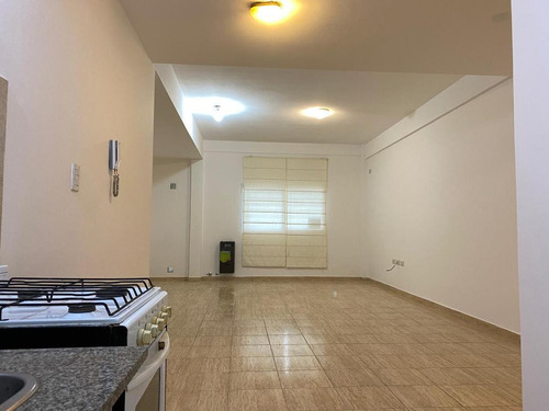 Imagen 6 de 10 de Monoambiente Venta 1 Baño 39 Mts 2 Totales - La Plata