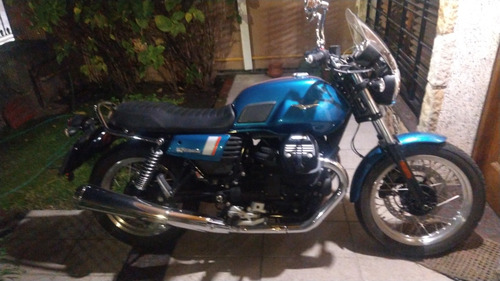 Moto Guzzi V7 Special 3