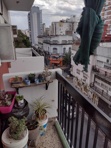 Imagen 5 de 6 de Venta Departamento Mono-ambiente Con Balcón Al Frente Zona De Caballito