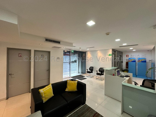 Edificio Comercial En Venta Cinco Niveles Oficinas Equipadas Deposito Amplio Estacionamiento Zona Centro Maracay Estef 25-1091