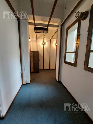 Imagen 5 de 17 de Oficina En Venta - Tribunales Con Un Encanto Diferente