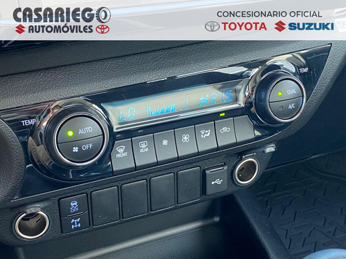 Toyota Hilux SR 4x2 Nafta