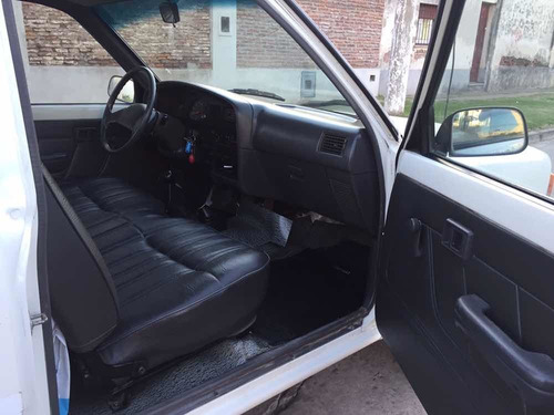 Toyota Hilux 2.8 S/cab 4x2 D 1999