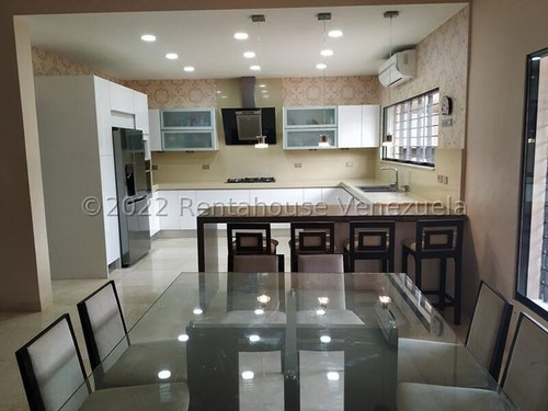 Jv Vende Espectacular Casa Duplex Ubicada En Trigal Norte Valencia, Ubicada Cerca De La Estacion De Servicio 