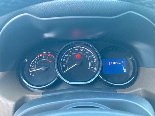Imagen 2 de 10 de Renault Duster 2018 2.0 Ph2 4x4 Privilege 143cv