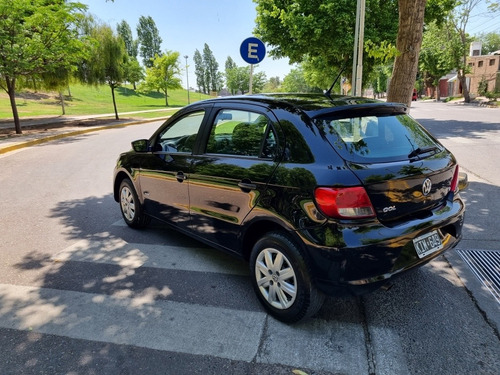 Imagen 4 de 13 de Volkswagen Gol Trend 2011 1.6 Pack I Excelente Permuto