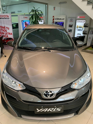 Yaris Sedan Xls Pack Cvt