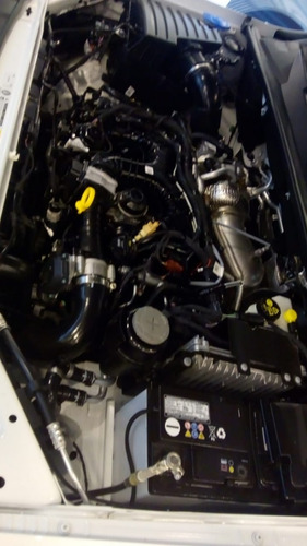 Volkswagen Amarok 3.0 258cv V6 Comfortline #28