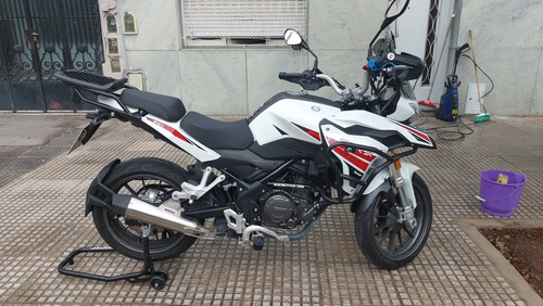 Imagen 3 de 6 de Benelli Trk 251