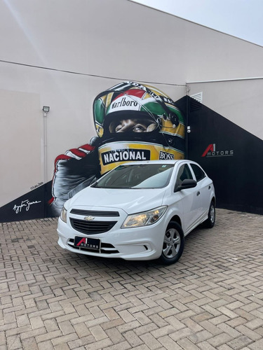 Chevrolet Onix Hatch 1.0 4P FLEX LS