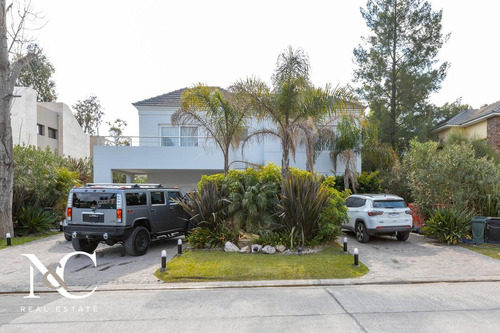 Imagen 2 de 30 de Venta Casa Saint Thomas Este - Canning