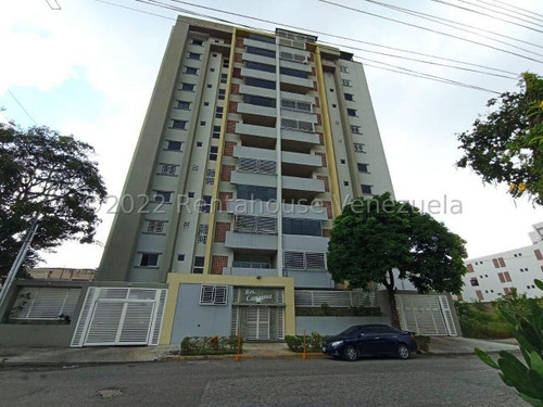 Venta Apartamento En Obra Gris En Res. Canaima Urb. San Jacinto Maracay 24-11640 Gjg