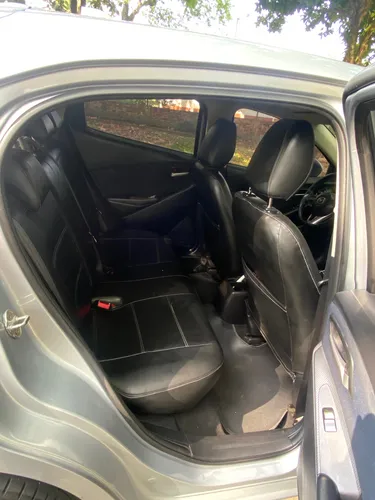 Mazda 2 Touring
