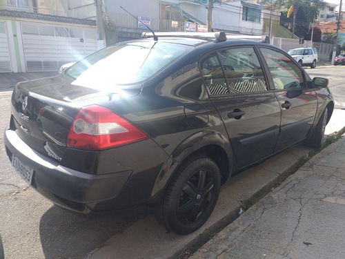 Renault Megane 1.6 Expression Hi-flex 4p 2009