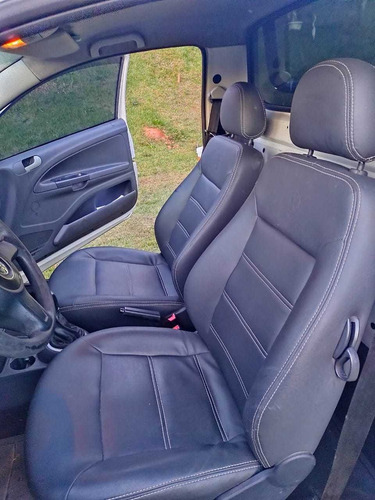 Volkswagen Saveiro 2014 1.6 Cab. Simples Total Flex 2p