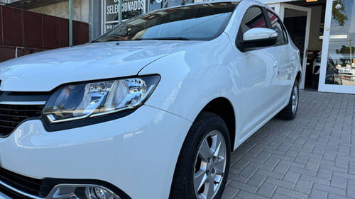 Renault Logan 1.6 PriviláGe Plus 105Cv