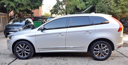 Volvo Xc60 T5 Awd