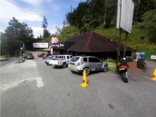 580m2 Local + 1.8000m2 Lote En Arriendo Las Palmas - Medellín