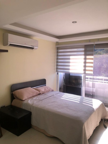 Imagen 9 de 22 de Angel Betancourt Vende Apartament En Res Vista Al Parque Las Chimeneas Foc