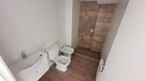 Imagen 7 de 18 de Departamento Turístico. Cochera A Estrenar En Pb. Bariloche