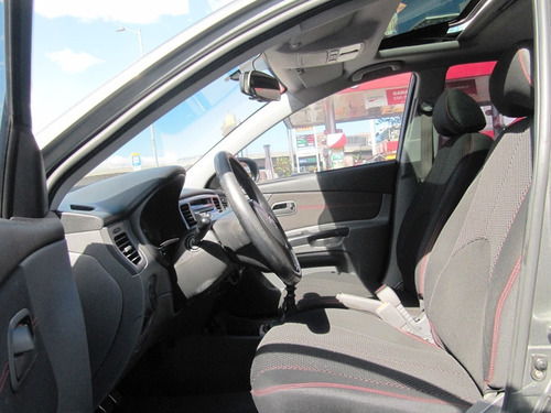 Kia Rio Ex 1600cc Mt Aa