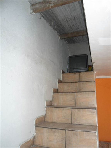 Imagem 6 de 10 de Casa, 1 Dorms Com 40 M² - Loty - Itanhaem - Ref.: Ita2264 - Ita2264