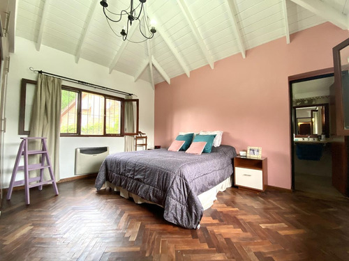 Casa De 3 Dormitorios Con Pileta Y Parrillero - Aldea - Fisherton