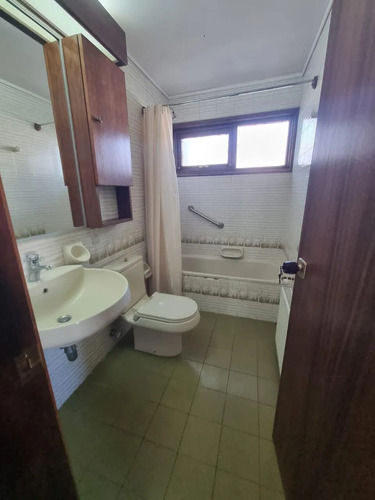 Casa Comercial A 2 Cuadras Del Centro Con Increible Vista