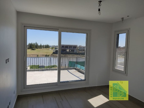 Casa En Venta En Carlos Spegazzini