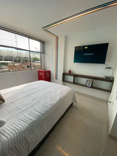 Se Alquila Apartaestudio En San Fernando Para Rentas Cortas O De Larga Estancia, A Una Cuadr Del Estadio, En 4 Pisso Con Ascensor