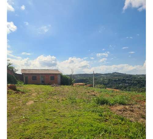 Mairinque Chácara Com 1.100m² Casa 02 Dormitórios