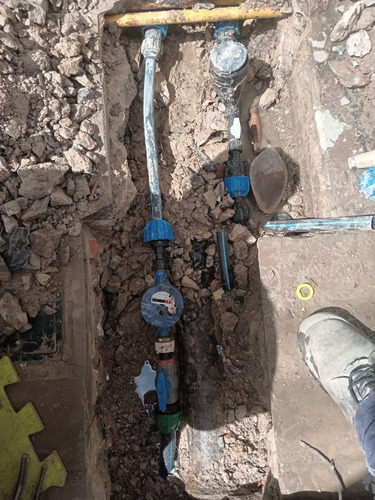 Conexión De Agua Y Cloaca
