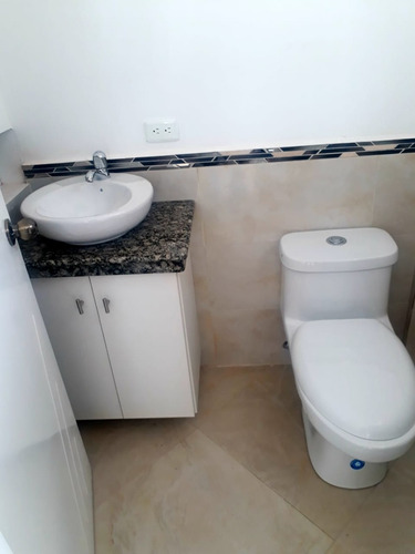 Imagen 19 de 26 de Se Vende Hermosa Casa Por Estrenar Con Ubicacion Exclusiva En Conjunto Privado Prados De Inchalillo 2