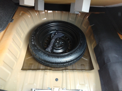 Imagen 14 de 15 de Nissan Versa 2020 1.6 Advance Mt