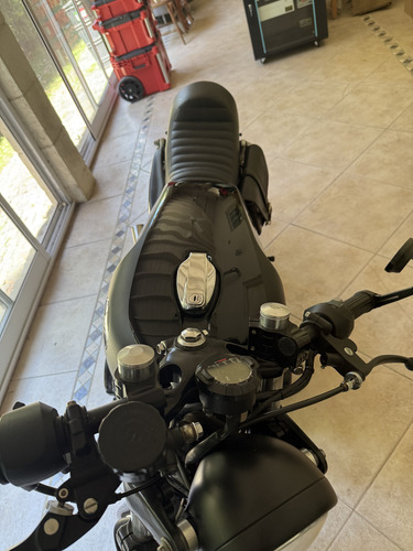 Yamaha Xs 750 Tricilindrica Con Cardan, Restaurada A Nueva.