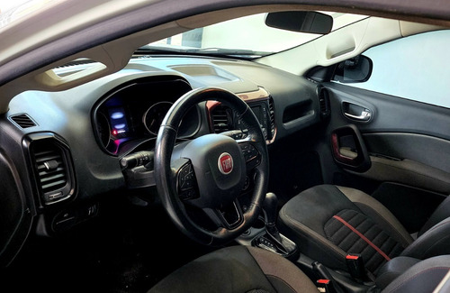 Imagem 4 de 6 de Fiat Toro Freedon 2018/2019