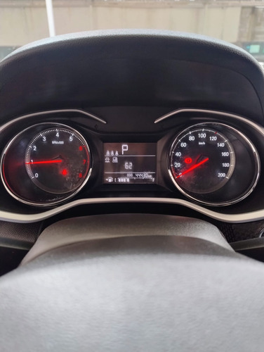 Chevrolet Onix 1.0T Premier Red Line At